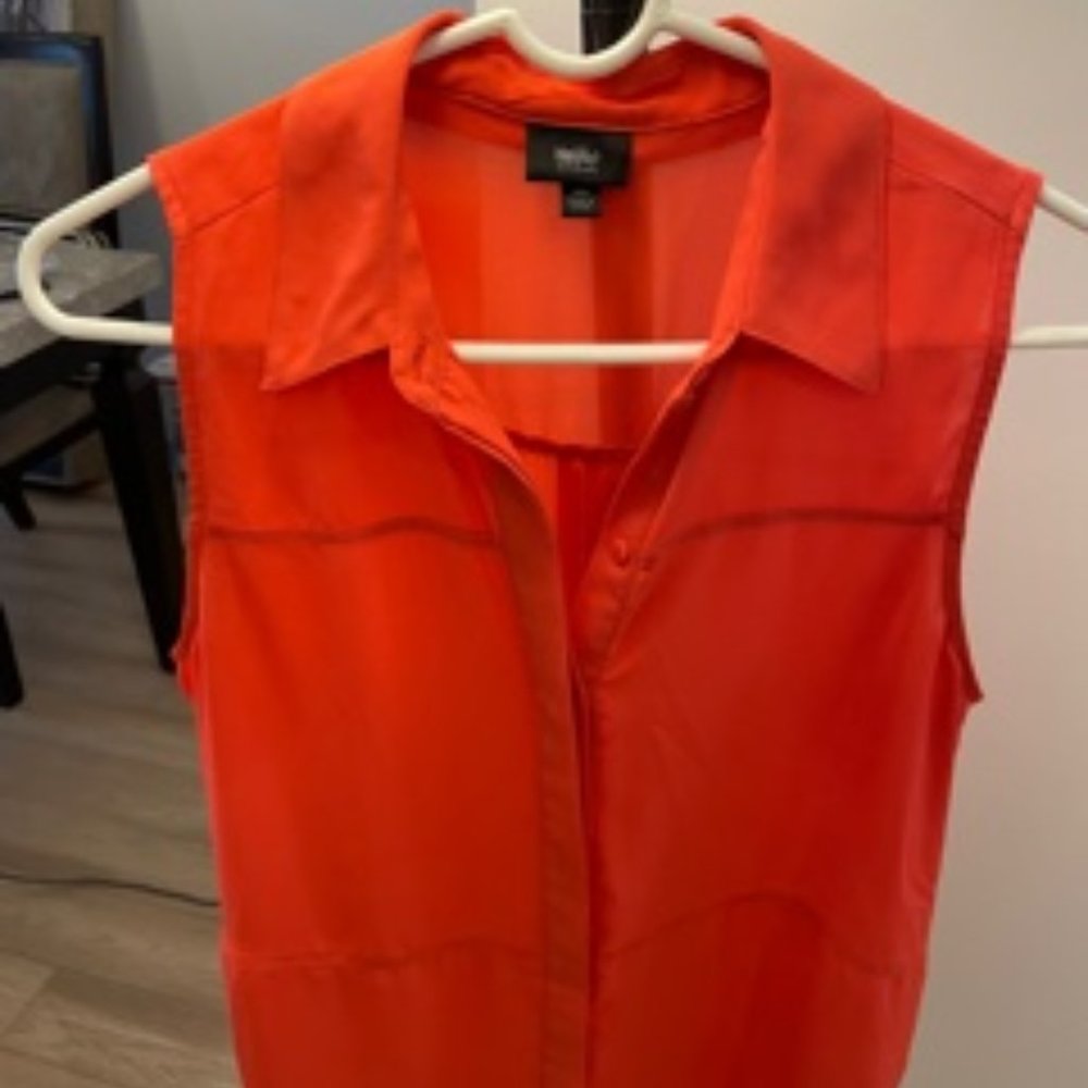 women's top